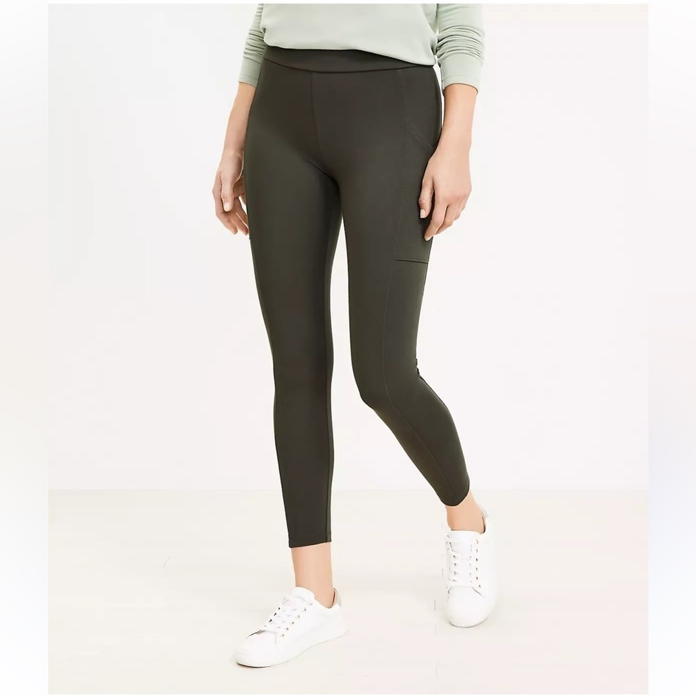 Lou & Grey Side Pocket Leggings Green Womens Size M
